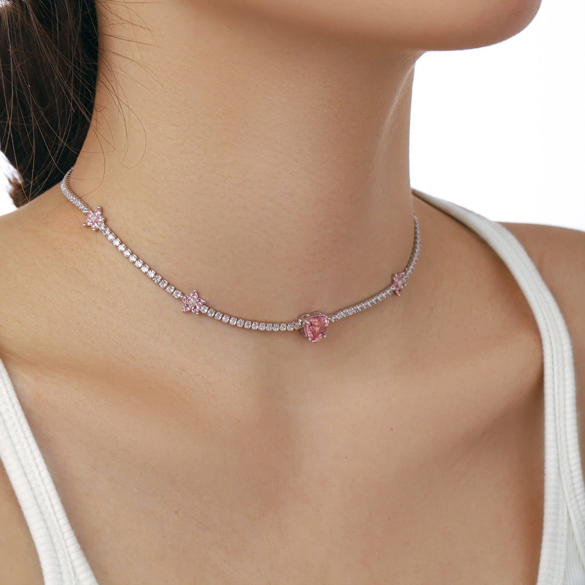 [Luxe Jewelry]Dazzling Pink Heart Flower Necklace