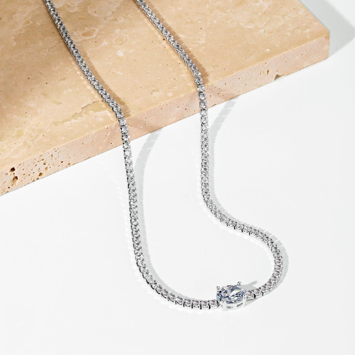 [Luxe Jewelry]1.0 Carat Shining Oval Cut Necklace