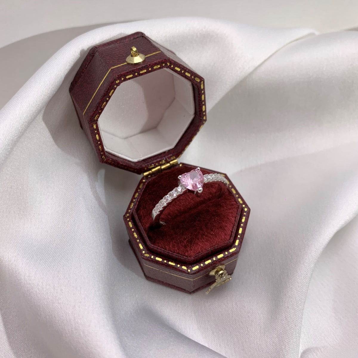 [Luxe Jewelry]0.5 Carat CaratEternity Charming Heart Shape Lover Ring