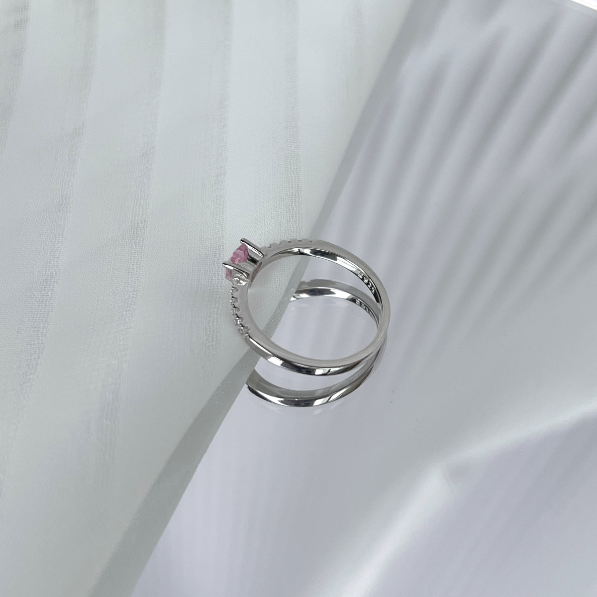 [Luxe Jewelry]0.5 Carat CaratEternity Charming Heart Shape Lover Ring