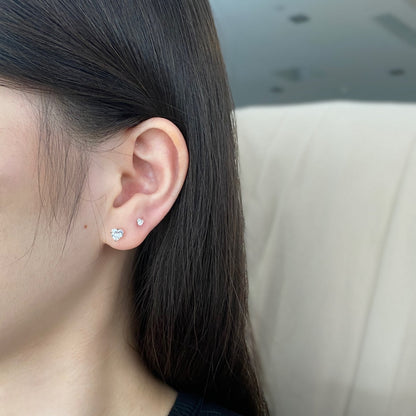 [Luxe Jewelry]Sparkling Heart Shaped Simple Earrings