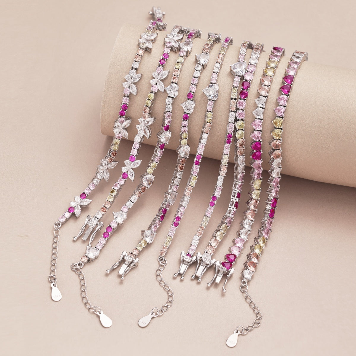 [Luxe Jewelry]Sparkling Colorful Full Heart Tennis Necklace