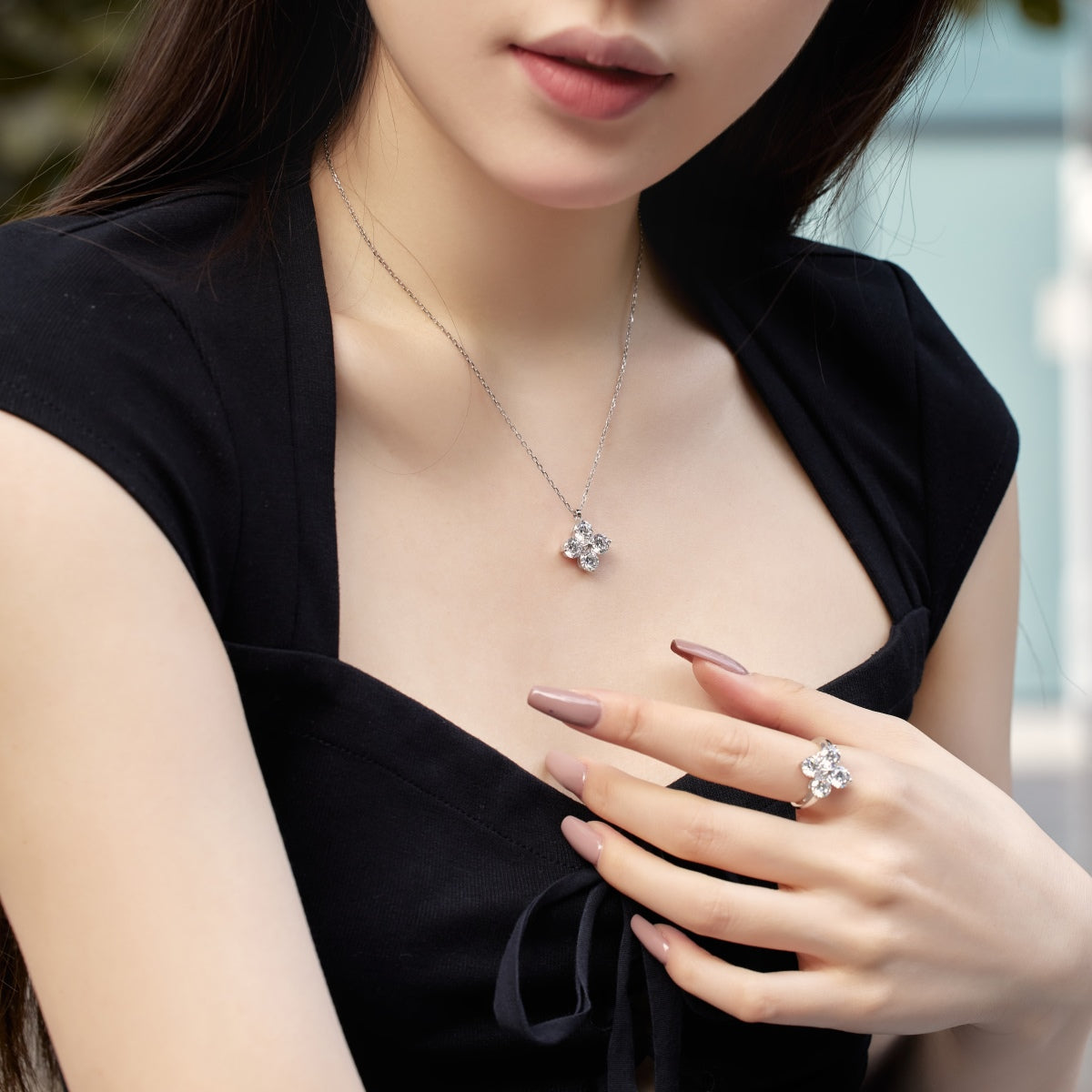 [Luxe Jewelry]Four-Leaf Clover And Eight-Pointed Star Necklace
