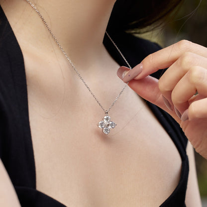 [Luxe Jewelry]Four-Leaf Clover And Eight-Pointed Star Necklace