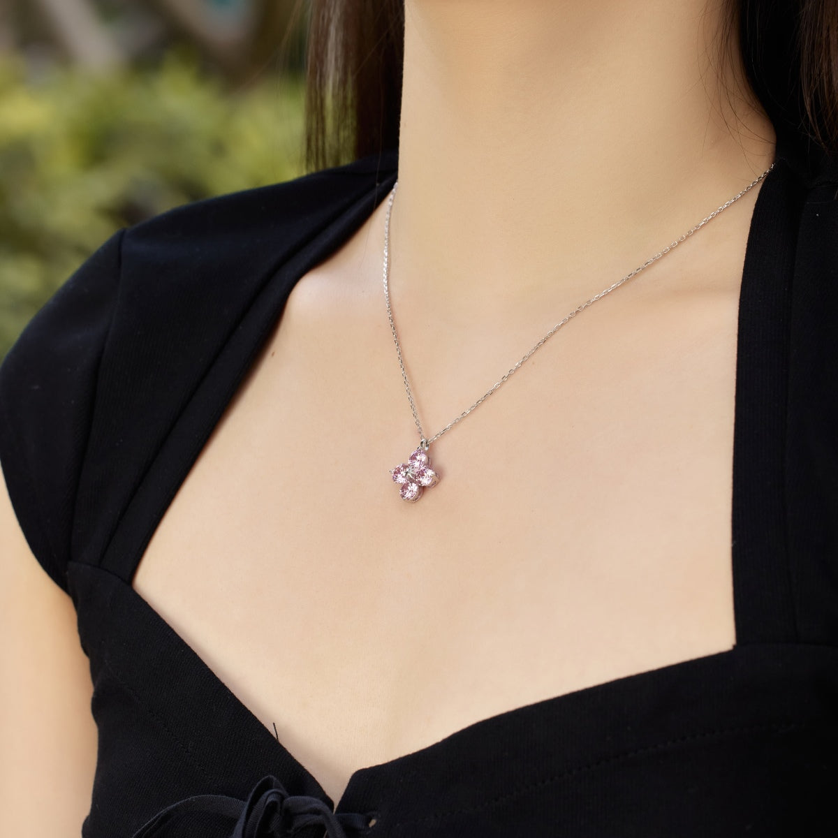 [Luxe Jewelry]Four-Leaf Clover And Eight-Pointed Star Necklace