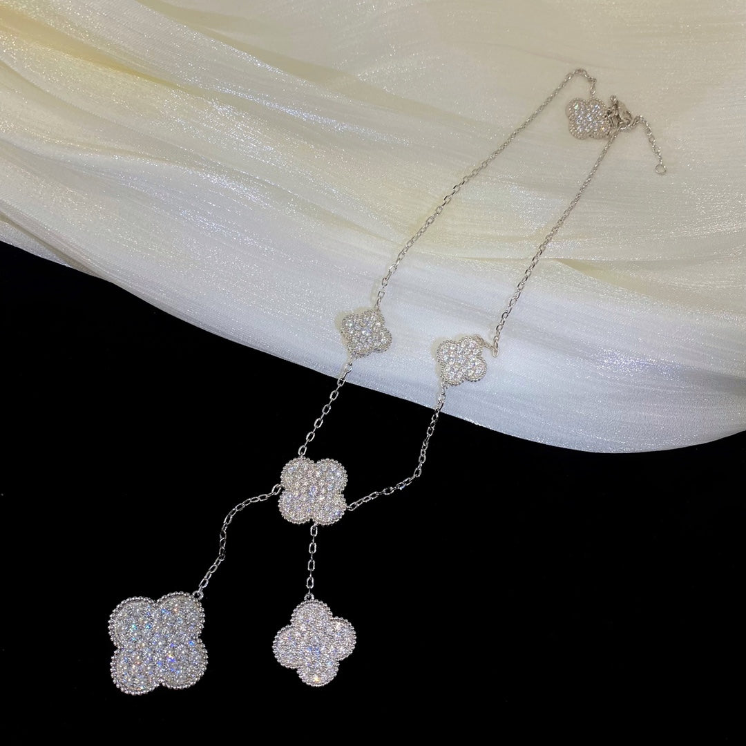 [Luxe Jewelry]CLOVER 5 MOTIFS SILVER DIAMONDS NECKLACE