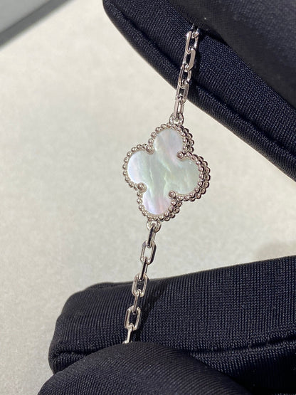 [Luxe Jewelry]CLOVER SILVER MOP 5 MOTIF BRACELET