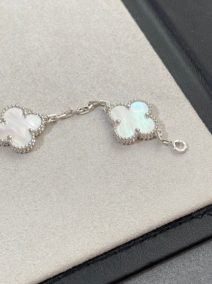 [Luxe Jewelry]CLOVER SILVER MOP 5 MOTIF BRACELET