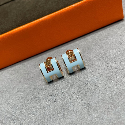 [Luxe Jewelry]POP H SKY BLUE STUD EARRINGS