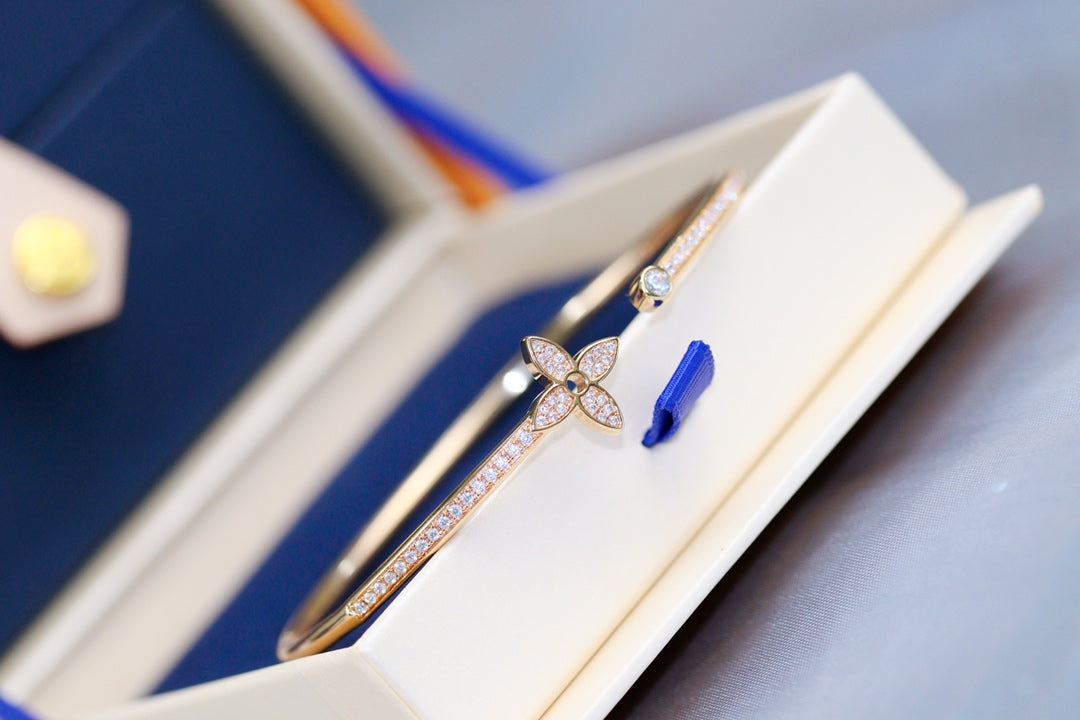 [Luxe Jewelry]IDYLLE PINK GOLD OPEN BRACELET DIAMOND PAVED