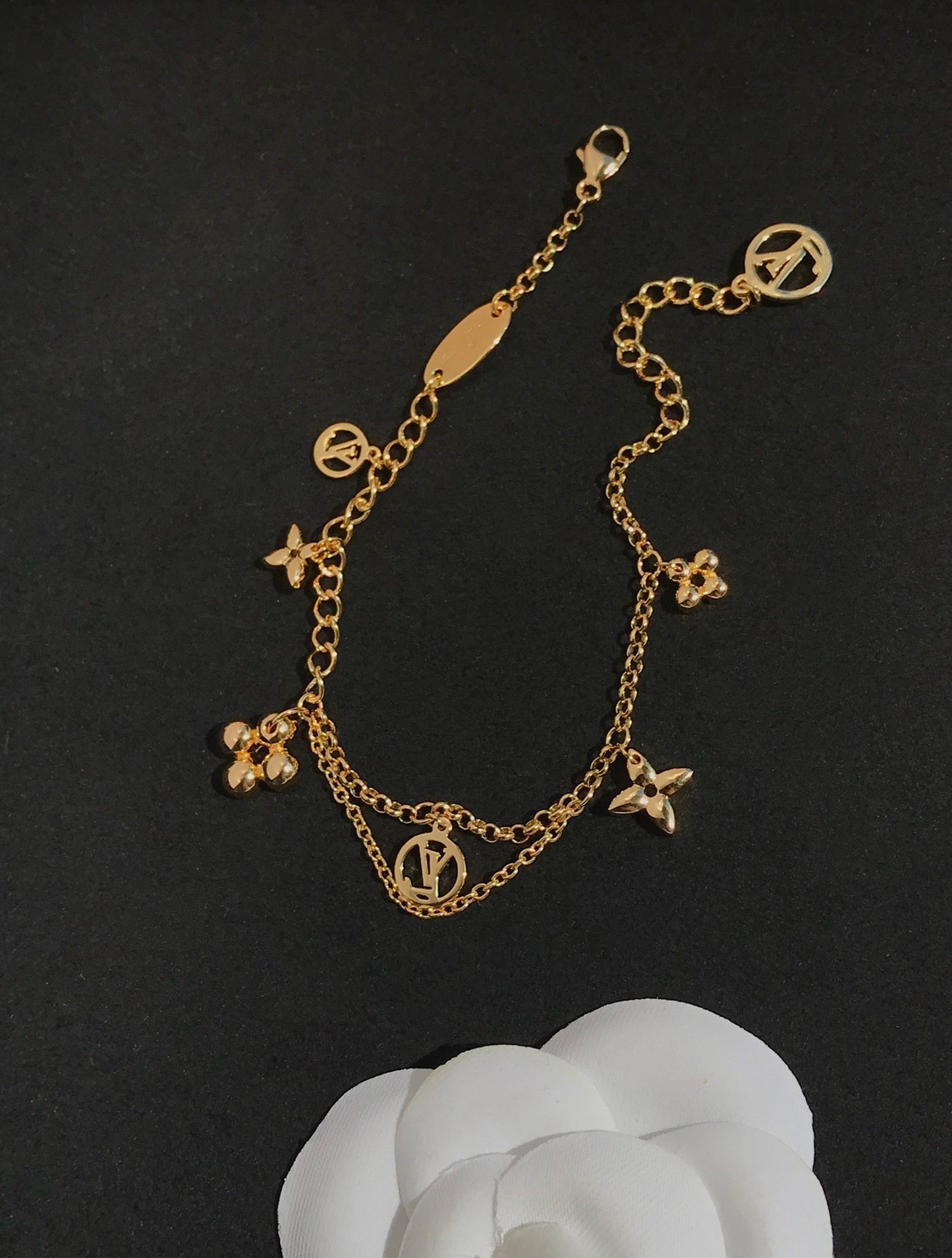 [Luxe Jewelry]BLOOMING PINK GOLD MOP BRACELET