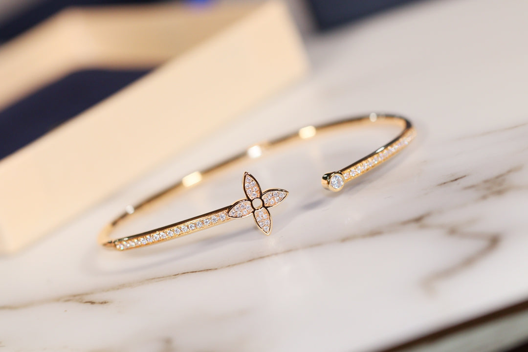[Luxe Jewelry]IDYLLE GOLD OPEN BRACELET DIAMOND PAVED