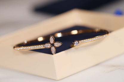 [Luxe Jewelry]IDYLLE GOLD OPEN BRACELET DIAMOND PAVED