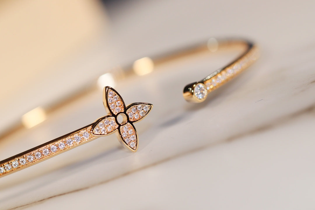 [Luxe Jewelry]IDYLLE GOLD OPEN BRACELET DIAMOND PAVED