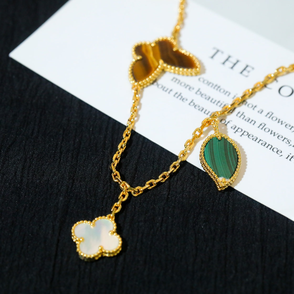 [Luxe Jewelry]LUCKY SPRING 5 MOTIF GOLD BRACELET