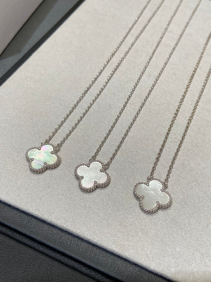 [Luxe Jewelry]CLOVER MEDIUM SILVER WHITE MOP NECKLACE