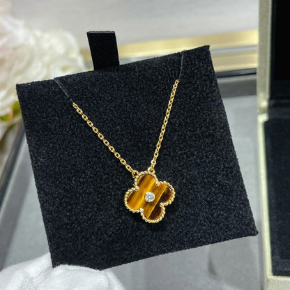 [Luxe Jewelry]CLOVER 15MM DIAMOND AND YELLOW TIGER'S EYE AGATE necklace