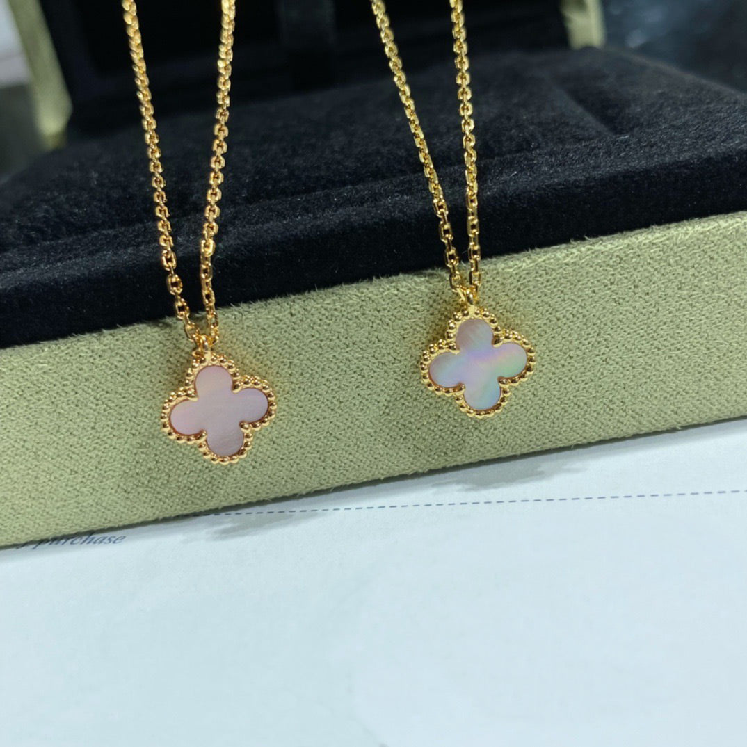 [Luxe Jewelry]CLOVER 15MM PINK MOTHER-OF-PEARL SINGLE FLOWER NECKLACE