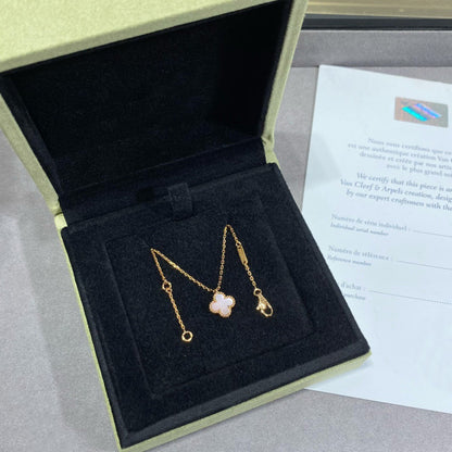 [Luxe Jewelry]CLOVER 15MM PINK MOTHER-OF-PEARL SINGLE FLOWER NECKLACE