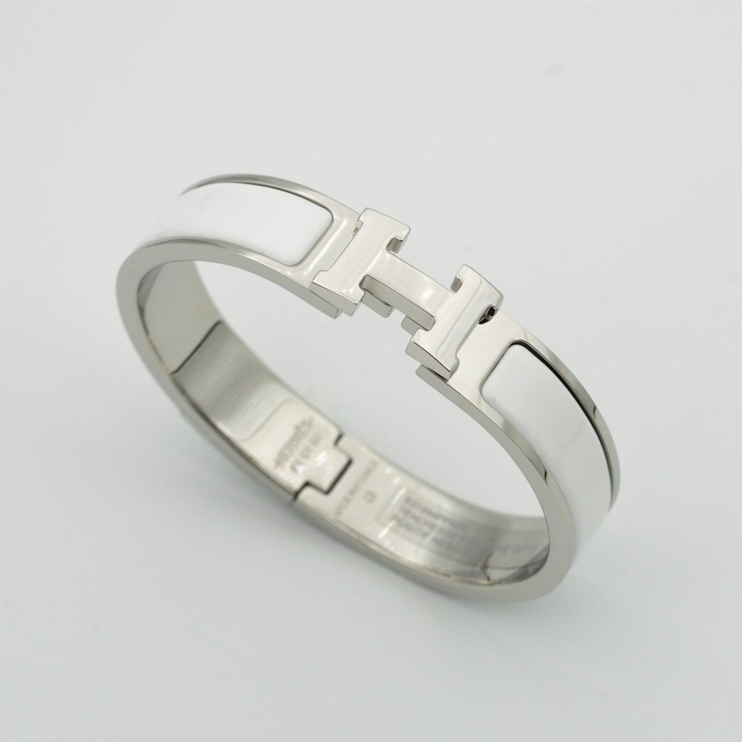 [Luxe Jewelry]H WHITE BRACELET