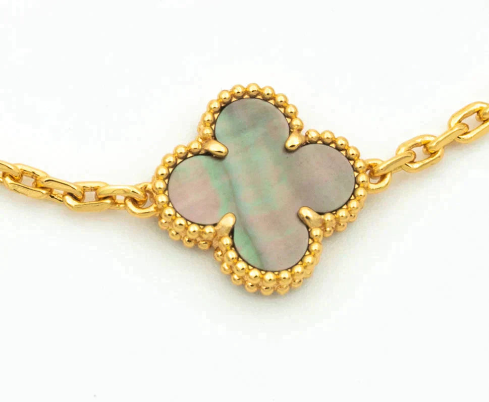 [Luxe Jewelry]CLOVER 5 MOTIF GRAY MOP DIAMOND BRACELET