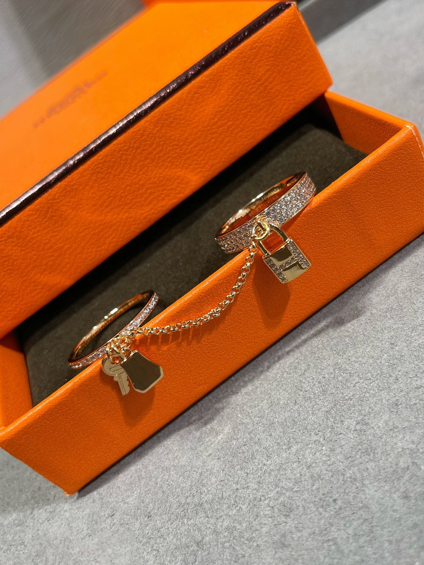 [Luxe Jewelry]HM KELLY CLOCHETTE DOUBLE RING IN  WITH DIAMONDS