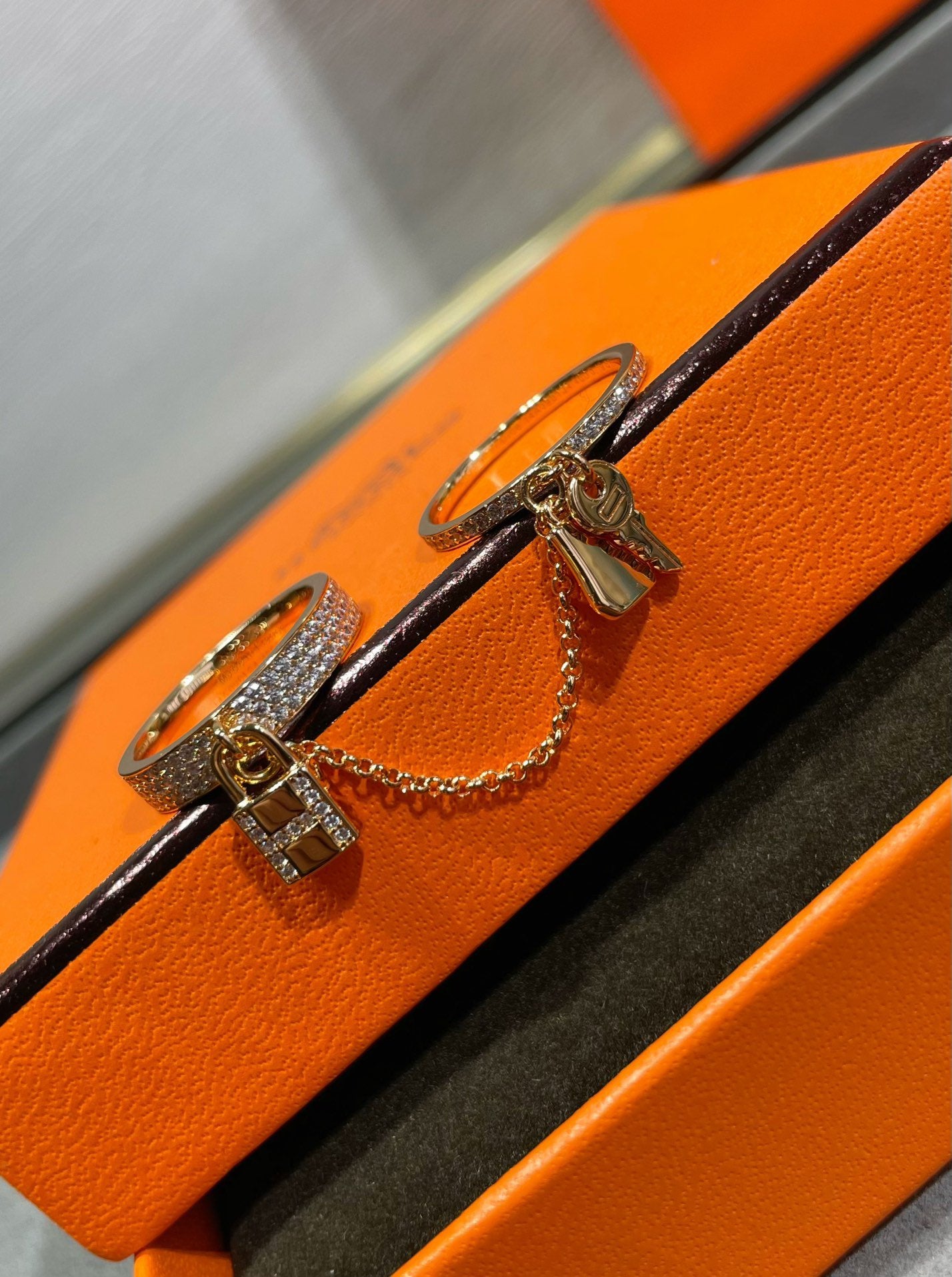 [Luxe Jewelry]HM KELLY CLOCHETTE DOUBLE RING IN  WITH DIAMONDS