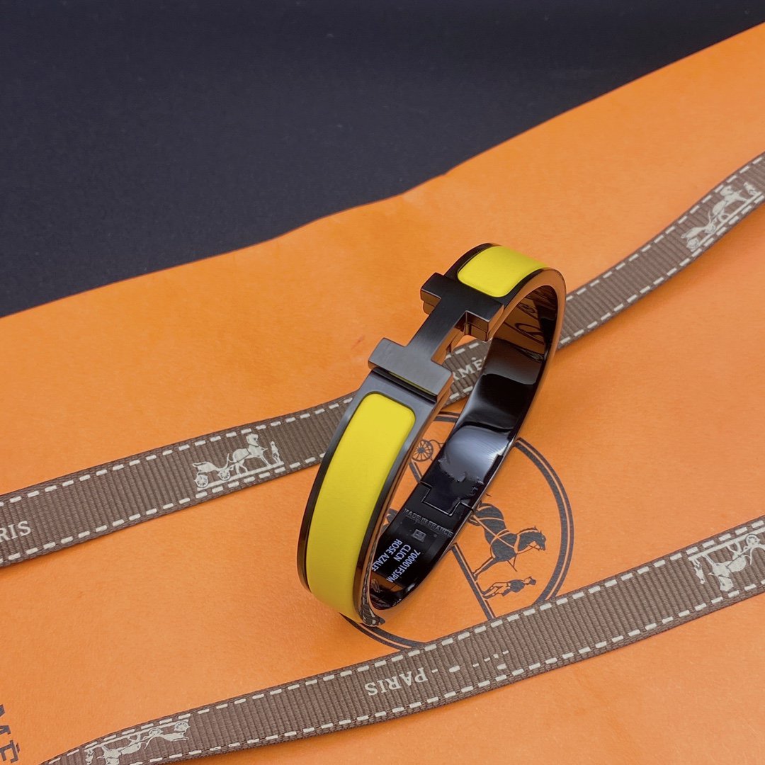 [Luxe Jewelry]CLIC HM SO BLACK YELLOW BRACELET