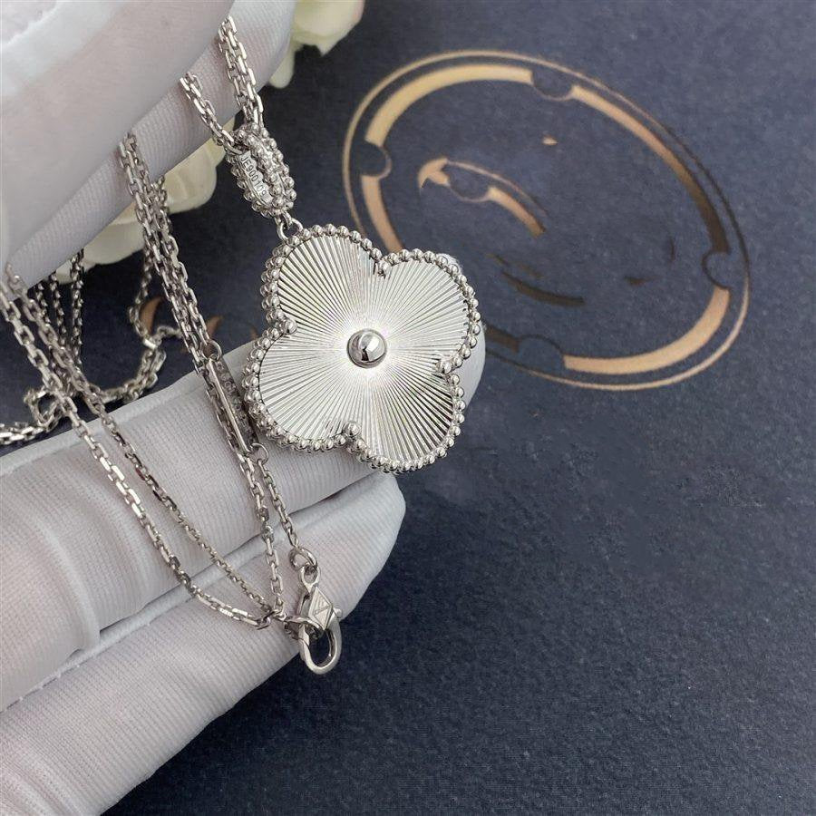 [Luxe Jewelry]CLOVER 25MM SILVER BIG CLOVER NECKLACE