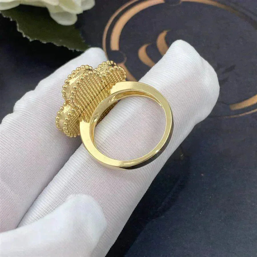 [Luxe Jewelry]CLOVER WHITE MOP RING