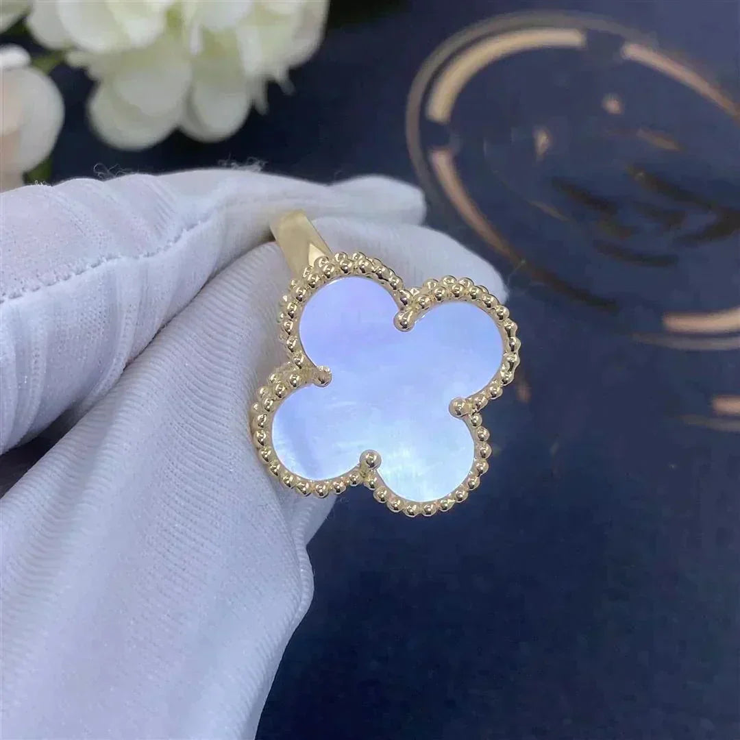 [Luxe Jewelry]CLOVER WHITE MOP RING