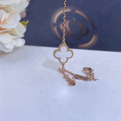 [Luxe Jewelry]CLOVER WHITE MOP SINGLE FLOWER BRACELET