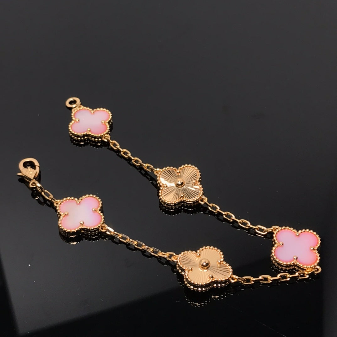 [Luxe Jewelry]CLOVER BRACELET 5 MOTIF PINK AND PINK GOLD